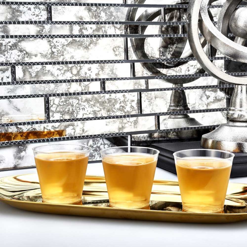 Clear Deluxe Plastic Drinkware